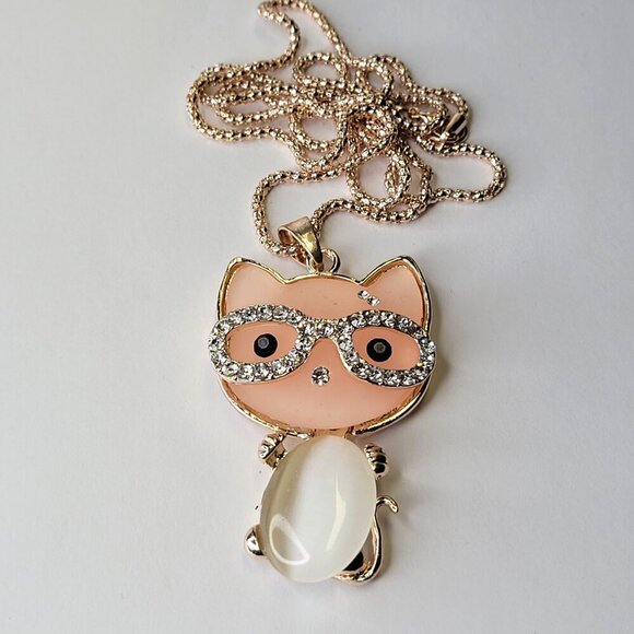 Rose Quartz Cat Pendant Necklace - Picture 7 of 9